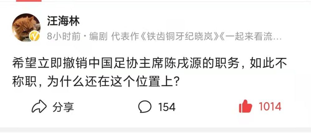 十九世纪的巴黎，贫苦的冉•阿让（Jean Gabin）由于偷一块面包被判处十九年的苦役。出狱后，走投无路的他被好心的主教（René Fleur）收容留宿，可是他却偷走了主教的银器。差人将他抓获，筹办再次将他投进牢狱，临危之际，主教的假话将他解救，他也获得传染感动，假名起头了改过自新的糊口。                                  十年曩昔，冉•阿让经由过程尽力成为成功的商人并当上市长，得知妓女芳汀的悲凉遭受后